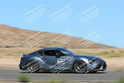 media/Oct-01-2022-Team Topak Racing (Sat) [[f860fb51be]]/2-Inter Low 2/session 2 turn 11/